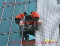 天津玻璃幕墙更换维修安装、天津高层玻璃幕墙铝板打胶